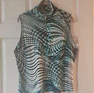 Tail Green and Blue Sleeveless Graphic Blouse